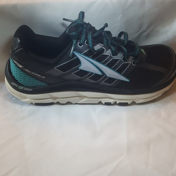 Shoes - Picture 3 of 3